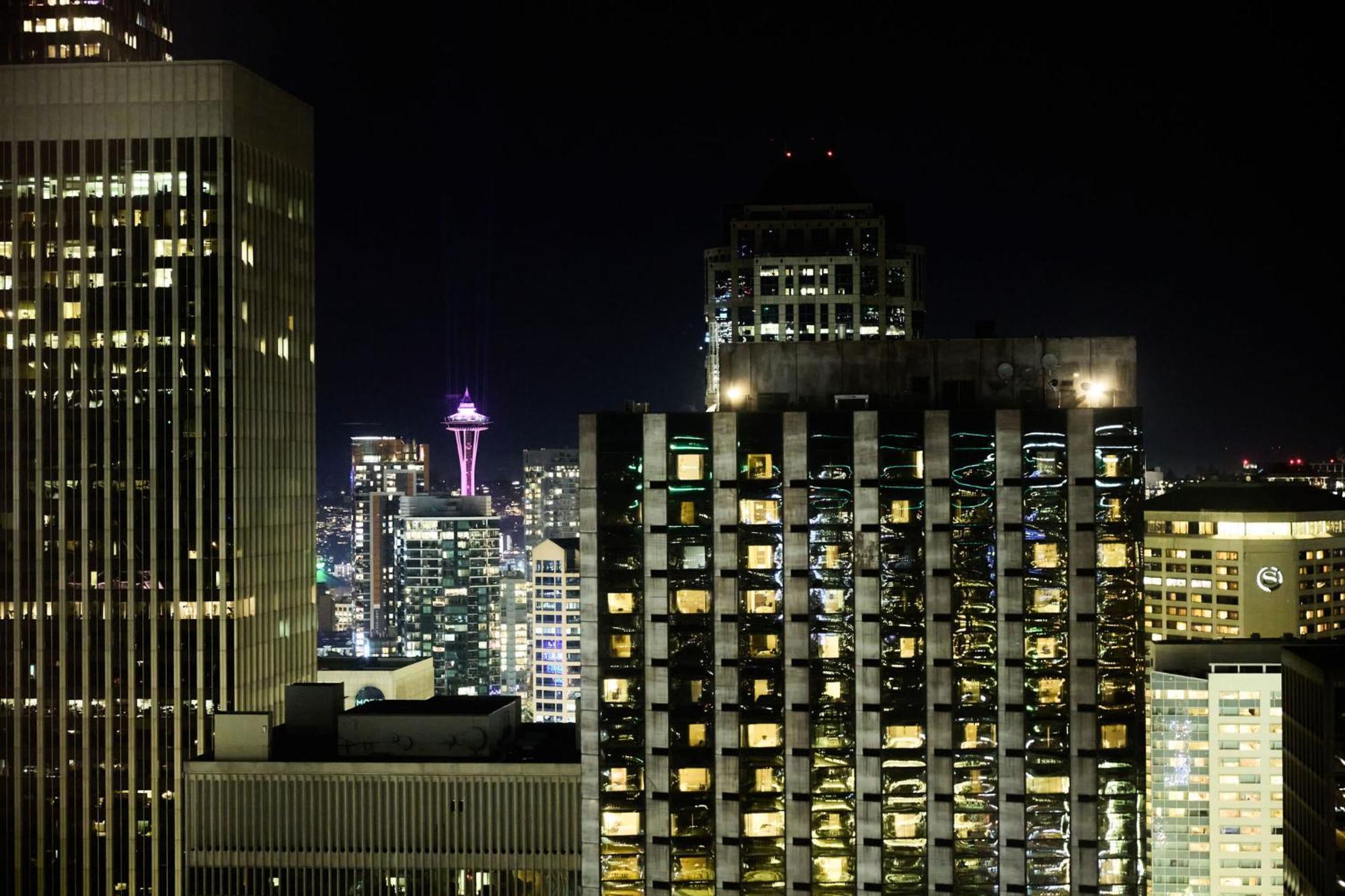 Renaissance Seattle Hotel Exterior photo